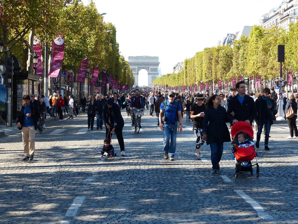 Photo de L'Avenue des Champs-Élysées